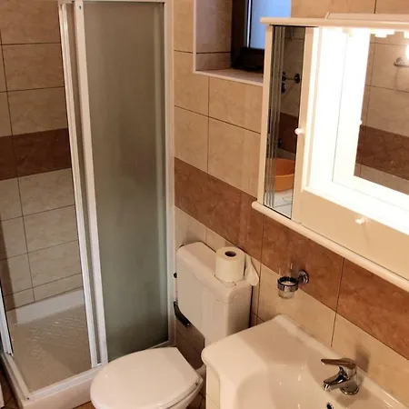 Djurdjica Apartment